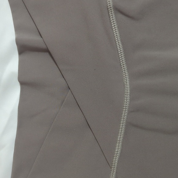 Alphalete Surface Power Legging, Color Willow Size XS - Picture 4 of 13